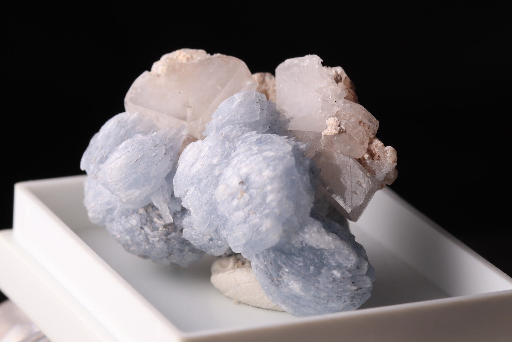 Celestine with Calcite