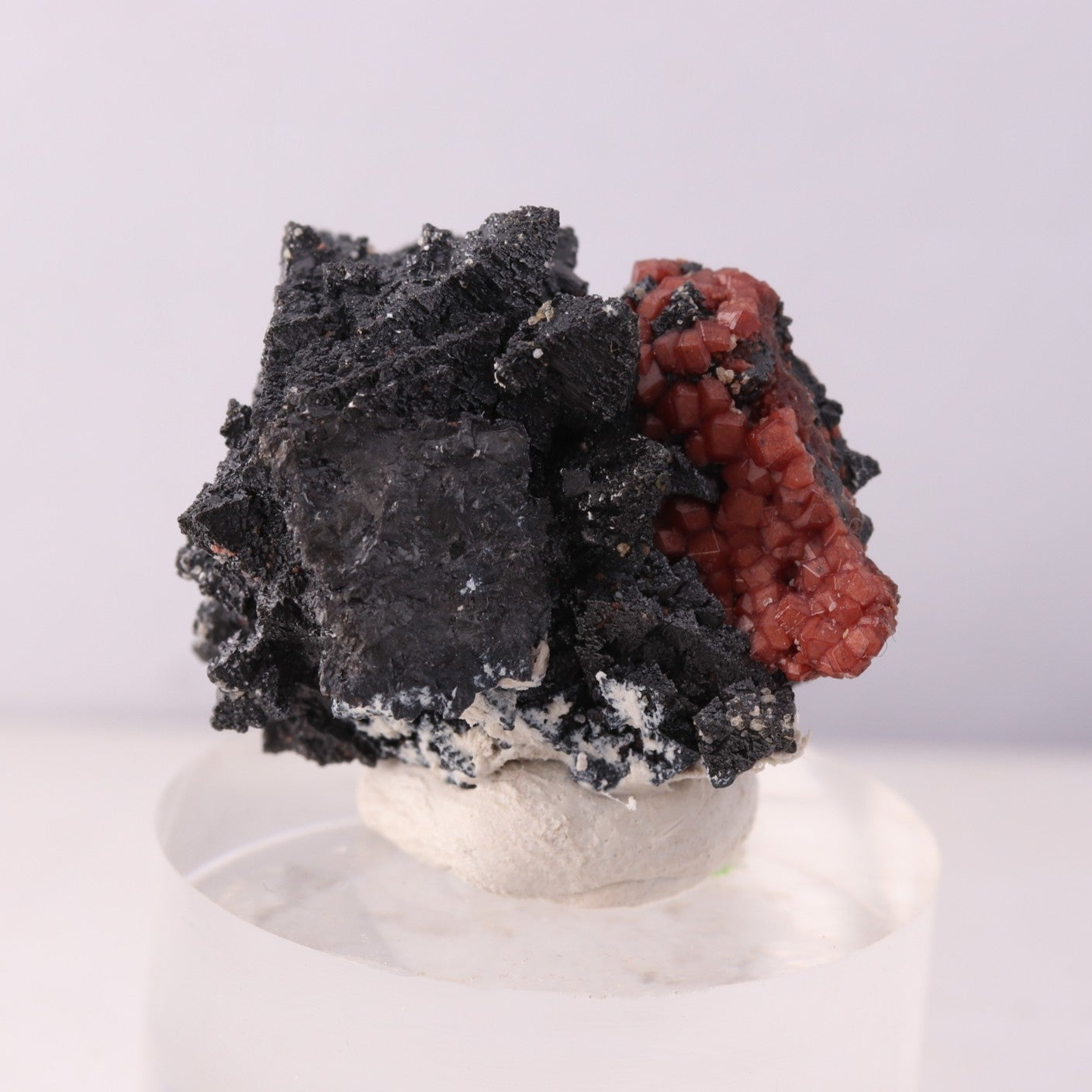 Hausmannite with Andradite