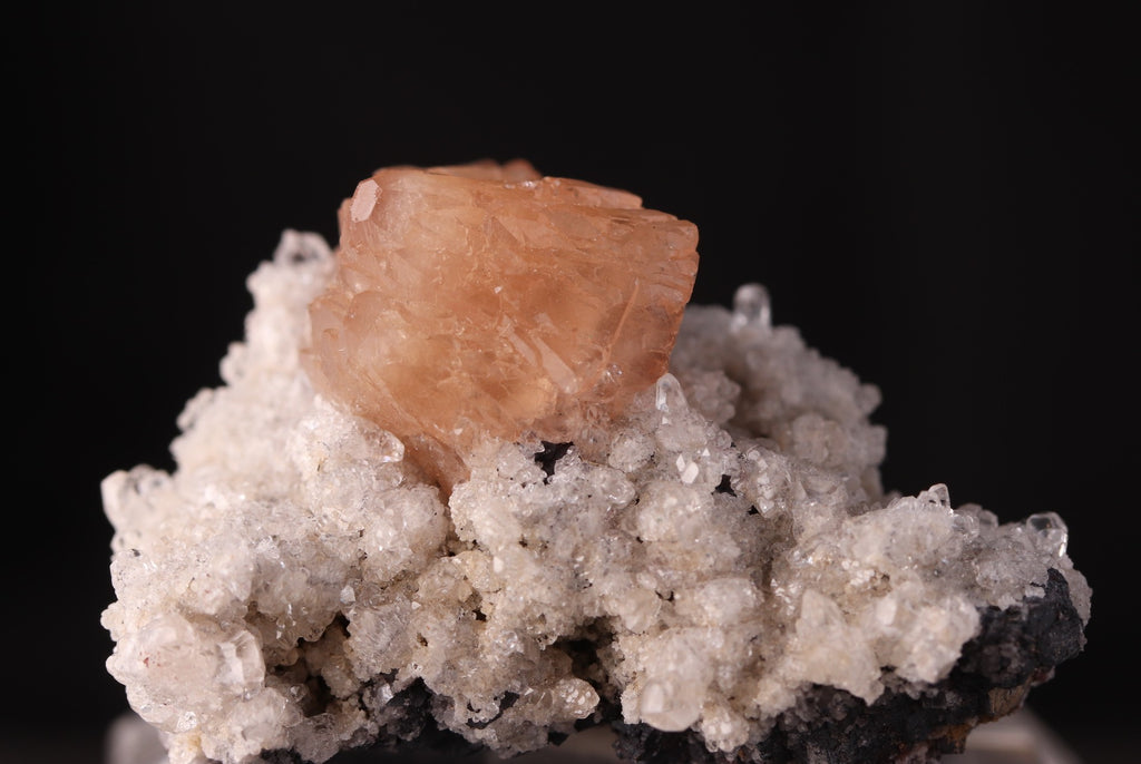 Olmiite with Calcite