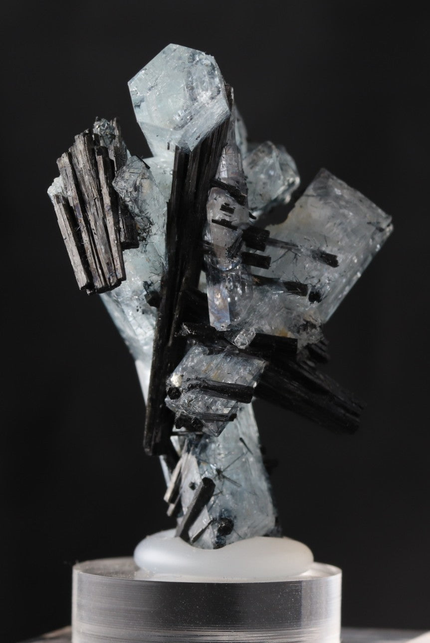 Aquamarine with Schorl