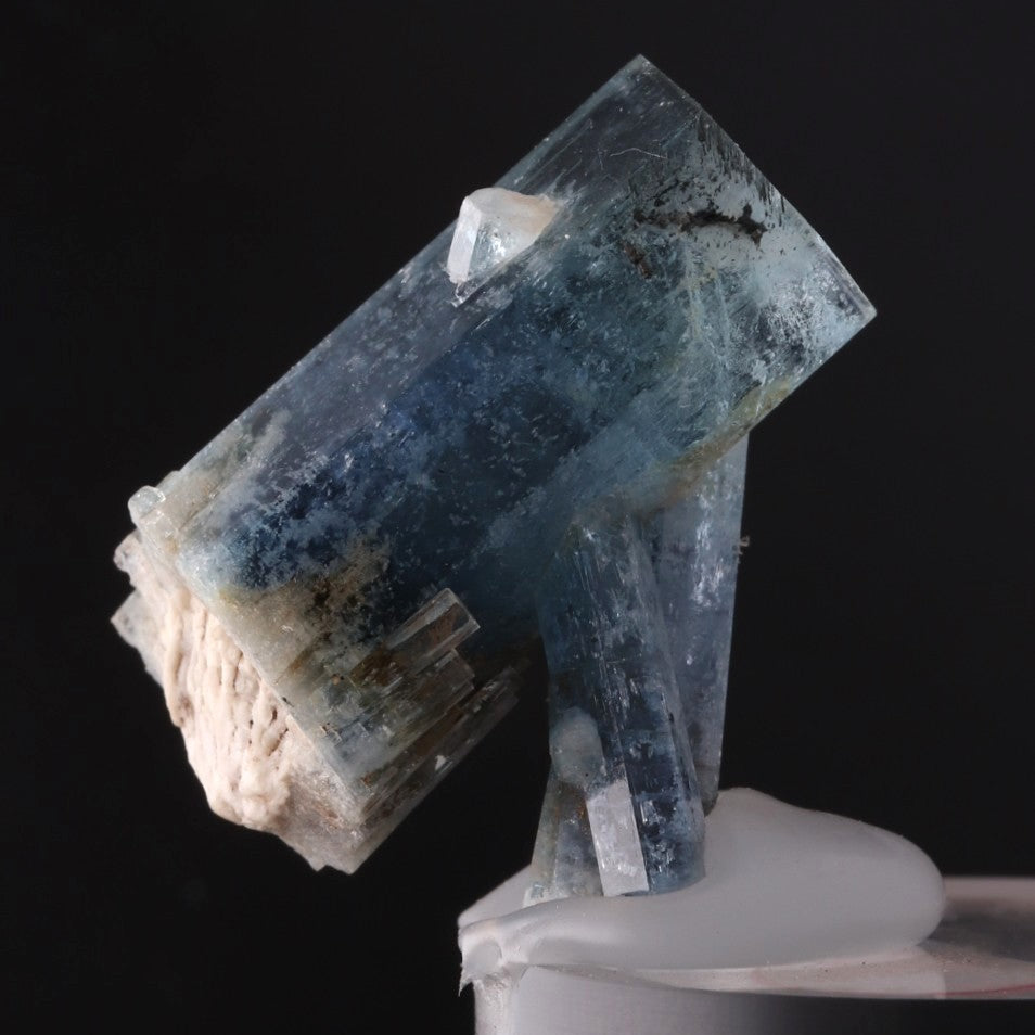 Side view of Aquamarine mineral specimen from Namibia