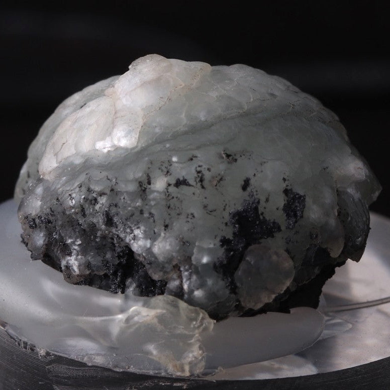 Side view of Brucite mineral specimen