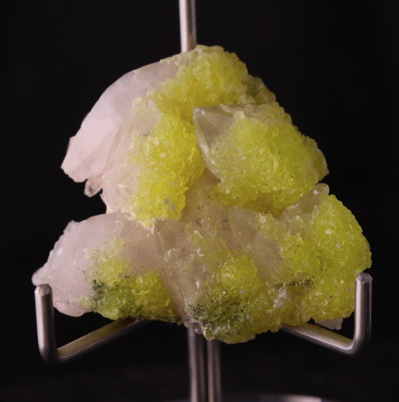 Ettringite on Calcite