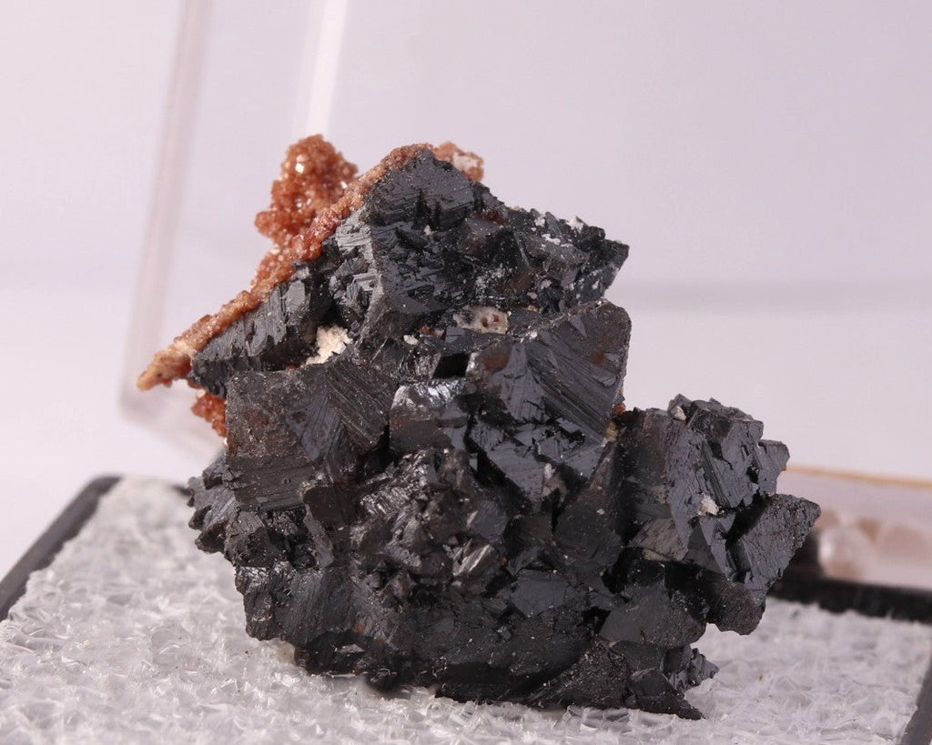 Hausmannite with Andradite with N'Chwaning