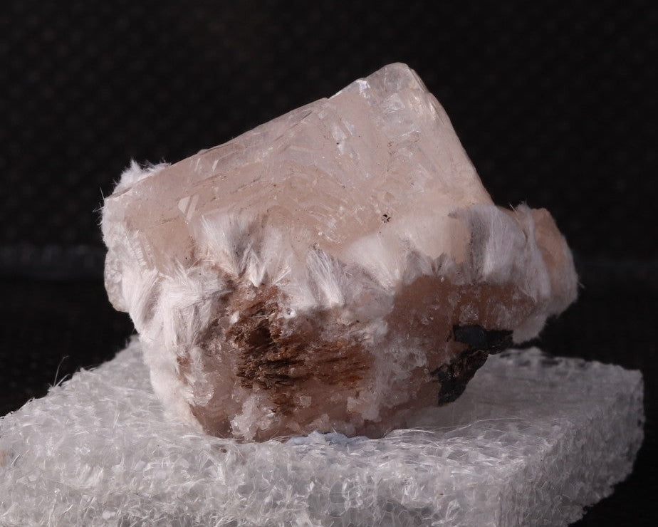 Hydroxyapophyllite with Tobermorite from Wessels Mine, South Africa. Front view.