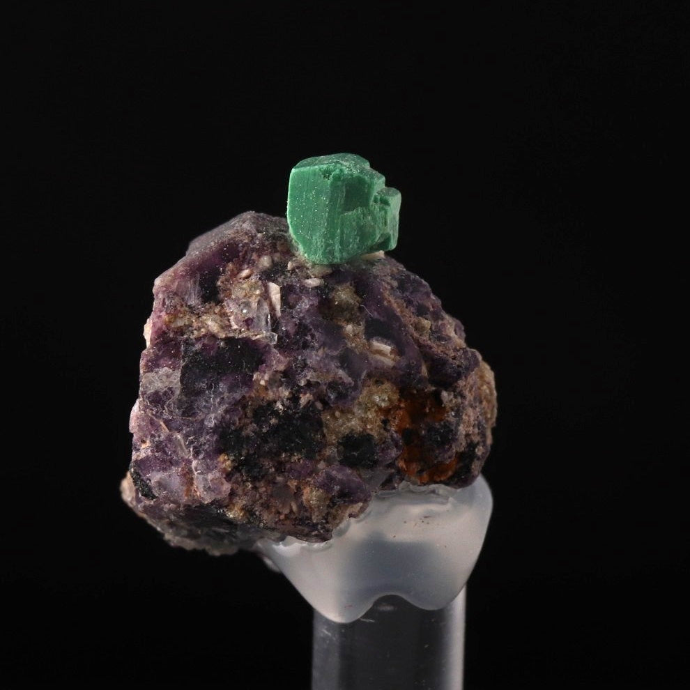Nice little Metazeunerite cube.