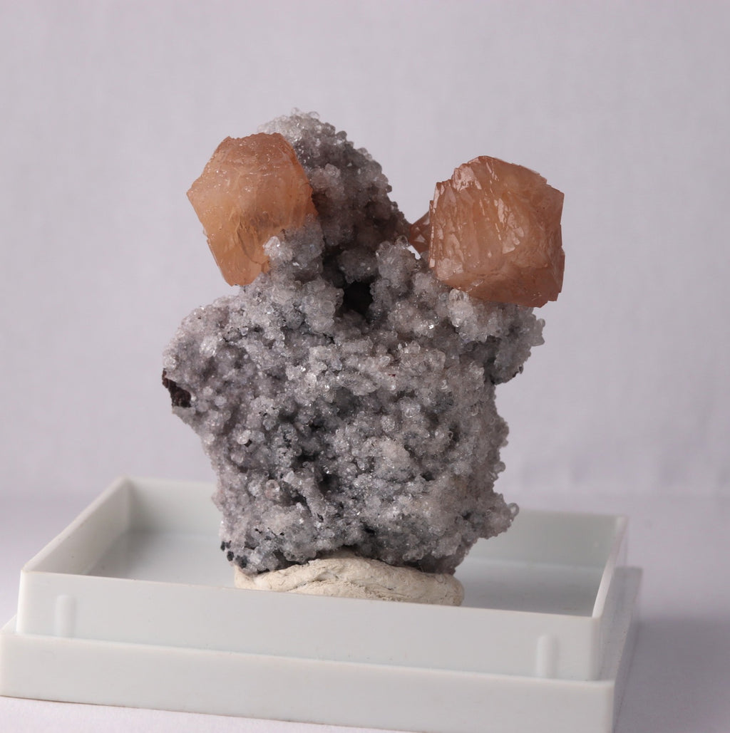Olmiite with Calcite